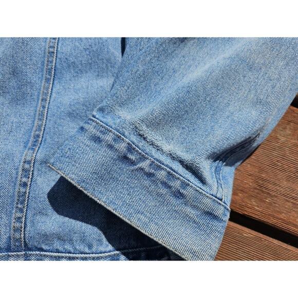 VTG Wrangler Jean Jacket Men's XL Blue Hero Denim Cowboy Cut Trucker Distressed - Picture 8 of 9